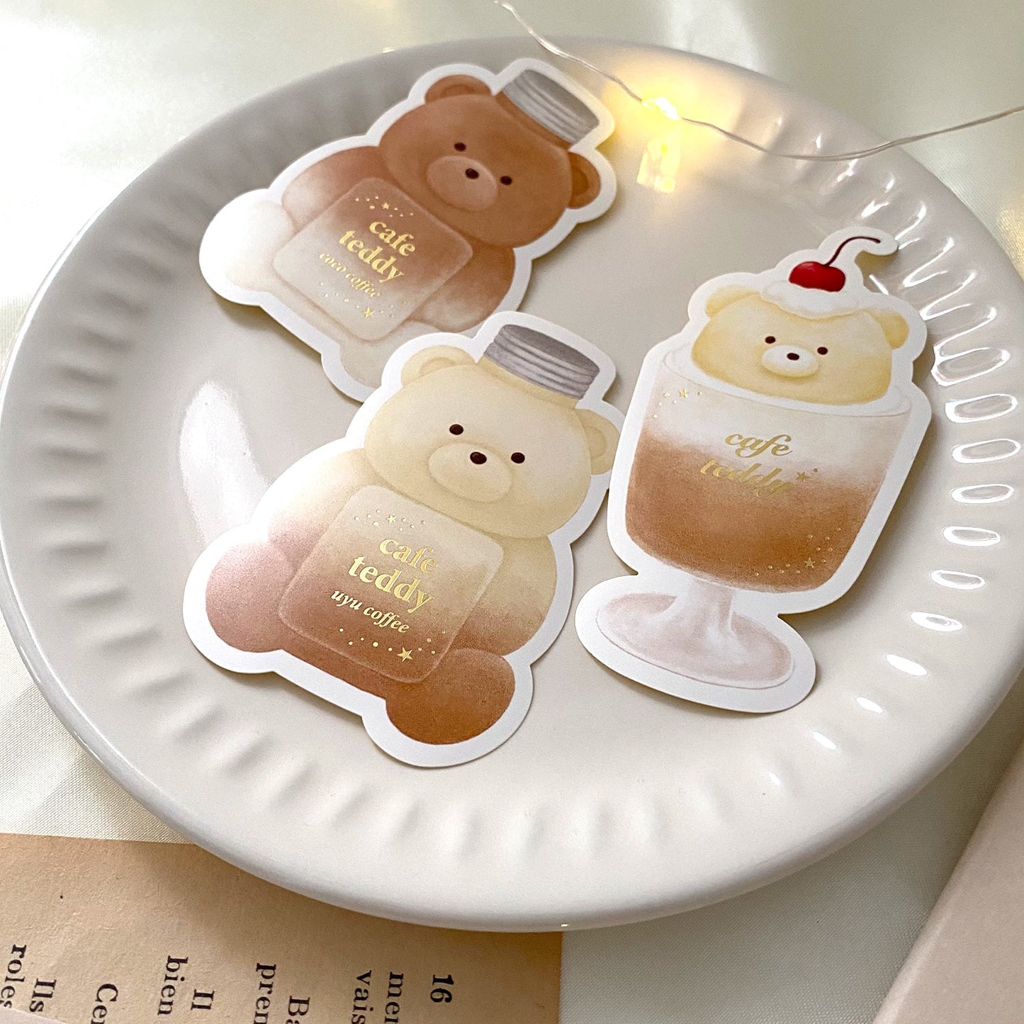 cafe teddy ステッカー 「ココ」