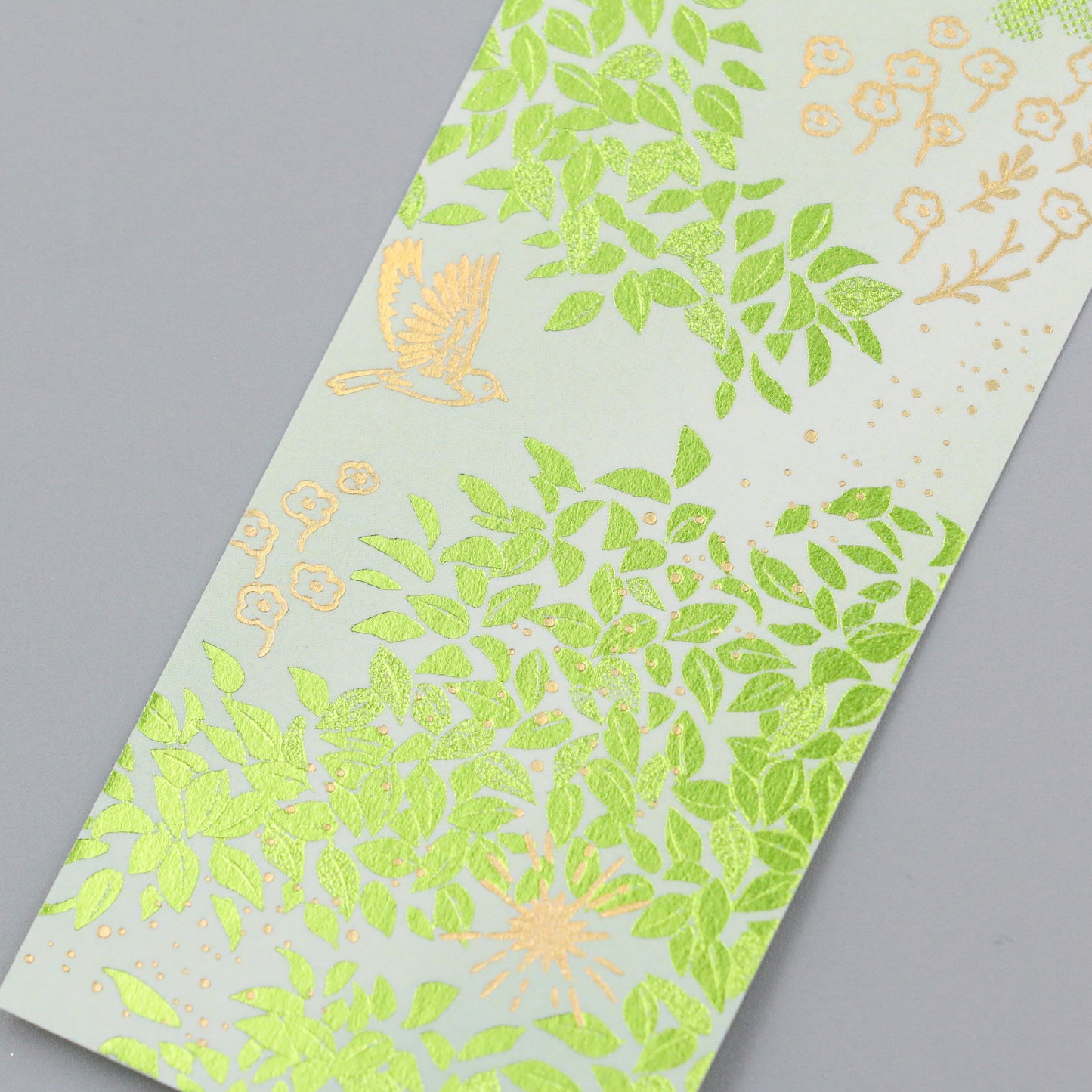 Sunlit Leaves Bookmark: Turning Everyday Life into a Special Occasion